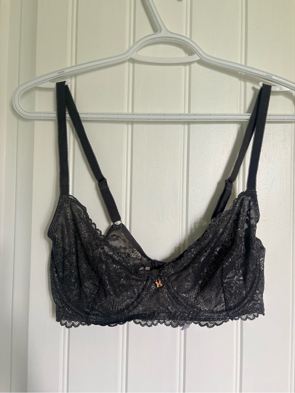 Savage X Fenty unlined lace bra grey metallic size 32D - Picture 3 of 7